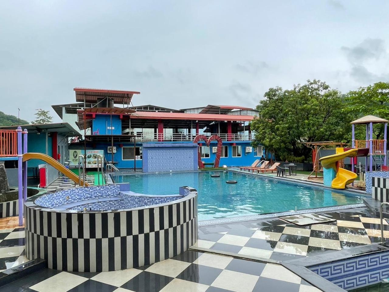 פאנבל Wayfare Sp Resort מראה חיצוני תמונה